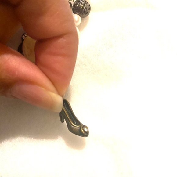 Cameo Planner Charm - Picture 3 of 9